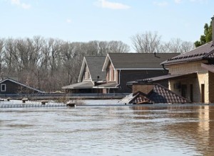 Уровень воды в реке Урал в Оренбурге вырос до 1183 сантиметров