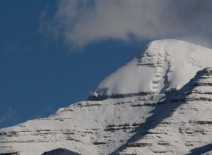 МИД КНР обвинил Байдена в грубом вмешательстве во внутренние дела страны