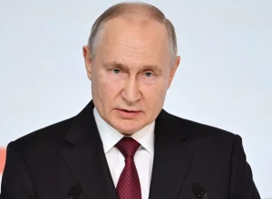 Путин назвал сбережение российского народа приоритетом на поколения вперед