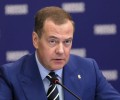 Медведев призвал крошить причастных к теракту в Крокусе