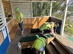 Этим летом в рамках проекта «От родника до океана» волонтеры социально ответственных компаний благоустроили четыре родника в Мурманской области