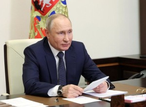 Работу Путина положительно оценивает 81 процент россиян