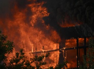 Сгоревшее во Фрязино здание признали опасным из-за внутренних обрушений