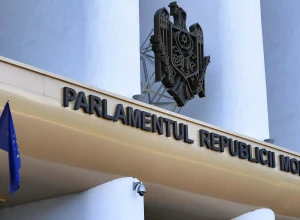 Кишинев хочет на год ввести мораторий на найм сотрудников в бюджетном секторе