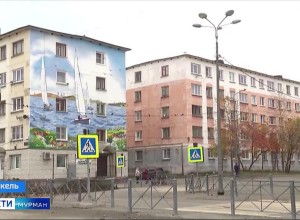 Прокуратура проверит детские площадки в Никеле