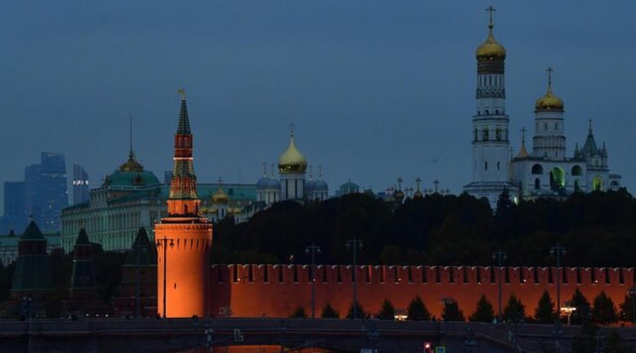 Запланированное на вторник совещание Путина по ТЭК перенесли