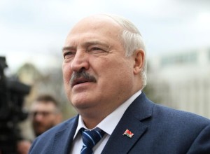 Лукашенко предложил россиянам и украинцам покупать участки в селах в Белоруссии