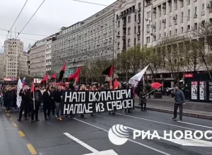 На митинге в Белграде потребовали прекратить любое сотрудничество Сербии с НАТО