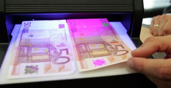 Финансовые институты не изображали дьявола на купюре достоинством 50 евро