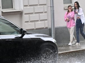 В Москве в четверг ожидаются местами кратковременные дожди, грозы и до плюс 25