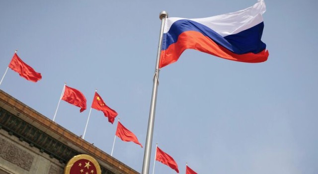 МИД КНР назвал торговое и энергетическое сотрудничество с Россией законным