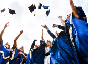 В ГД внесли законопроект, разрешающий аспирантам преподавать в вузах без стажа