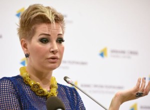 Уехавшая на Украину певица Мария Максакова не оплатила долги в России