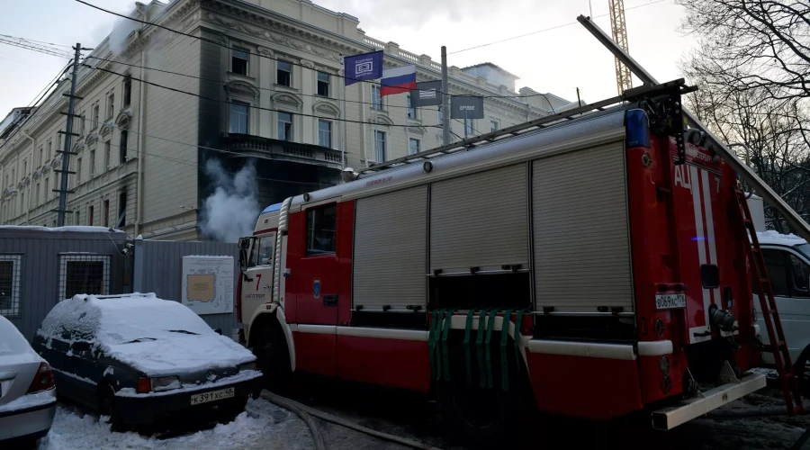 Пожар в здании консерватории в Петербурге локализовали на ста квадратных метрах