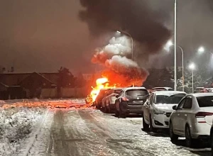 В Подмосковье возле жилого дома в ЖК Лайково взорвалась машина