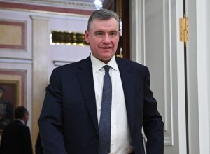 Слуцкий назвал двойными стандартами обсуждение Украины Шольцем с лидером КНР