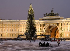 Световое шоу на Дворцовой площади Петербурга покажут с 23 декабря по 8 января