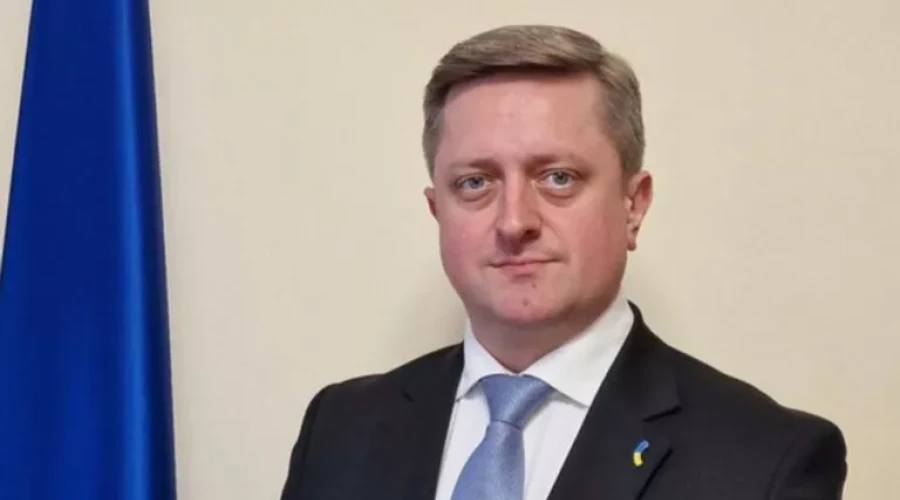 Посол Украины в Чехии Зварыч нарушил дипломатический этикет