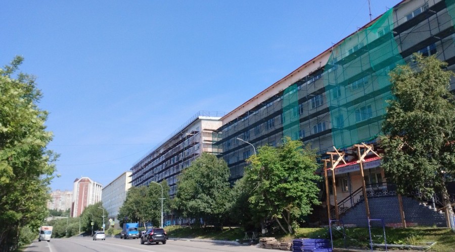 В Мурманске и Североморске начался капитальный ремонт 43 домов за счёт субсидии из областного бюджета 