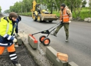 Ремонтные работы на улице Свердлова продолжаются
