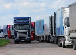 В очереди на границе Калининграда с Литвой скопились более ста грузовиков