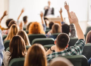 В Госдуме предложили ввести бесплатный проезд для студентов в Татьянин день