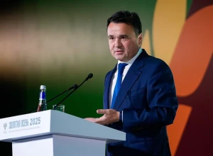 Губернатор Подмосковья поддержал идею обязать безработных платить взносы за ОМС