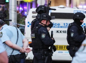 Число погибших при нападении с ножом в Сиднее может доходить до 6 человек