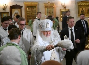 Патриарх Кирилл в Крещенский сочельник совершил чин великого освящения воды