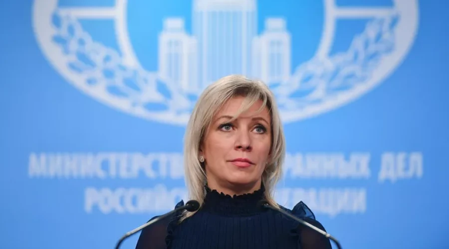 Захарова предложила страны НАТО и ЕС прокомментировать разговор Путина и Макрона