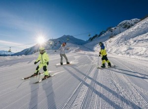 На двух горнолыжных курортах Сочи сезон откроется завтра, на третьем – 8 декабря