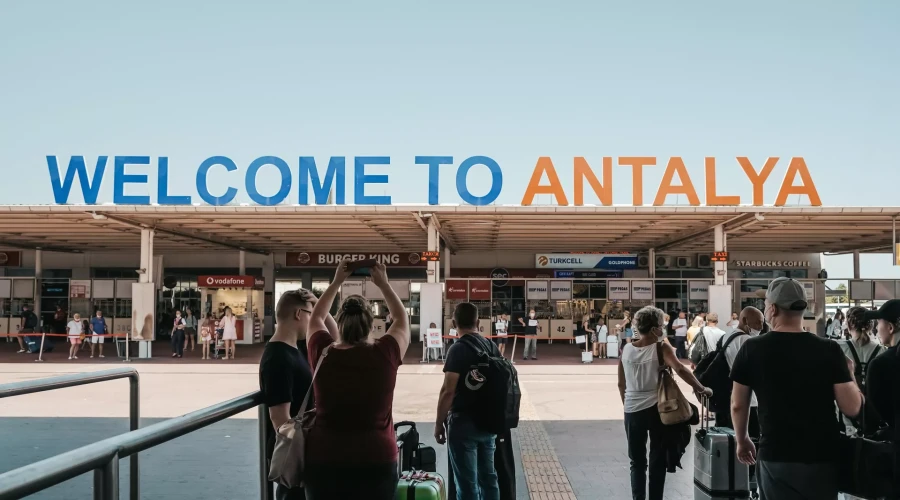 Анталья в 2025 г приняла более 17 млн туристов, большинство из РФ, ФРГ, Британии