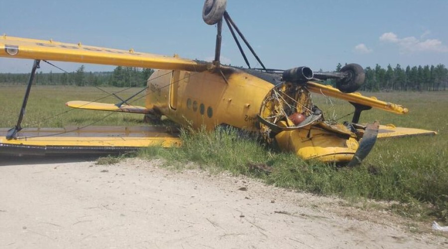 При жесткой посадке Ан-2 в Бурятии пострадали шесть человек, у четверых ушибы