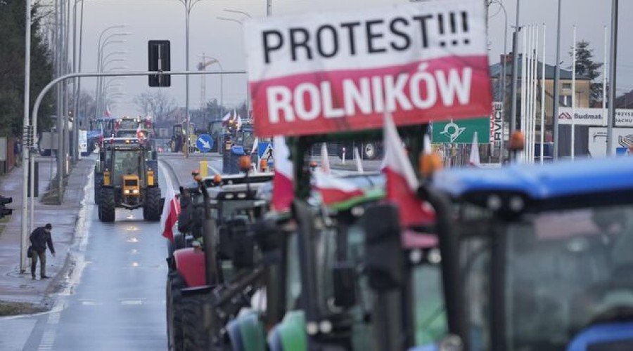 Польские фермеры продолжат протесты вне зависимости от итогов встречи с Туском