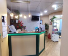 Продам помещение свободного назначения (салон красоты, массожный салон)