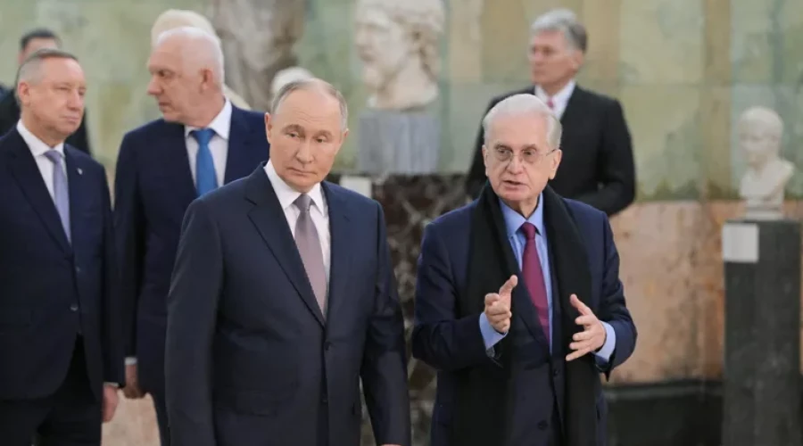 Путин рассказал, что всегда с удовольствием посещает Эрмитаж