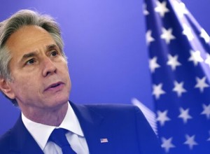 Филиппо призвал выйти из НАТО после слов Блинкена о членстве Украины в НАТО