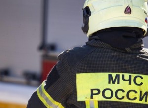 Пожар возник у подножья Карадагского заповедника в поселке Коктебель