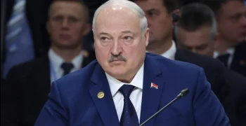 Лукашенко лишил званий более 20 силовиков за их действия на протестах