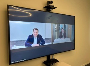 Губернатор Андрей Чибис провёл встречу с участником второго потока программы «Время героев» Романом Олешкиным