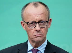 Слова Мерца о войсках для Киева бессмысленны без признания позиции РФ