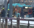 В Петербурге при наезде рейсового автобуса на пешеходов пострадали пять человек