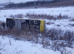 В ДТП с автобусом в Новосибирской области пострадали 11 человек