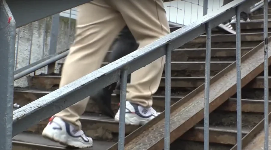 Проблема пешеходного моста на ж/д станции «Голицыно» — снова в эфире федерального ТВ