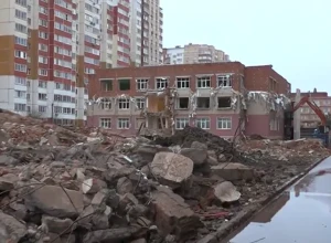 В посёлке ВНИИССОК сносят аварийный детский сад. На его месте построят новый