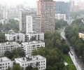 Квартиры в центре Москвы в среднем втрое дороже, чем на окраине