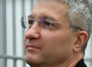 Тимур Иванов заявил, что не покупал усадьбу в Архангельском, а приватизировал ее