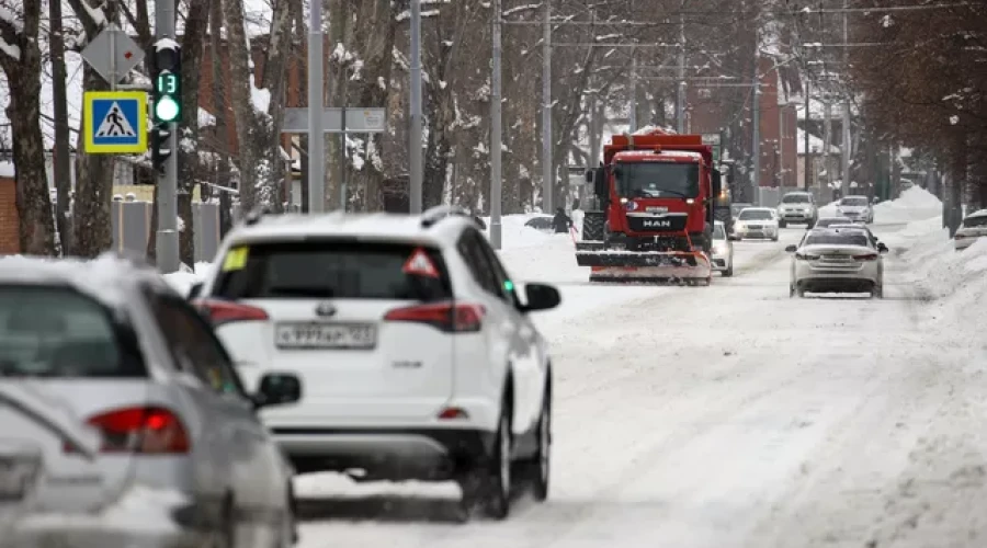 Дорожные службы в Подмосковье перешли на зимнее обеспечение дорог