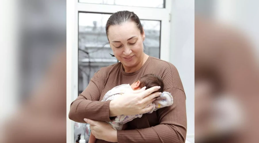 Врачи успешно приняли роды у 42-летней женщины, раненной в грудь в Крокусе