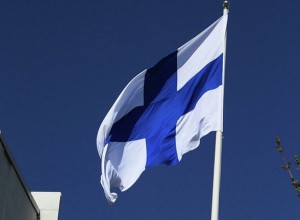 Глава МО Финляндии Хяккянен поддержал создание стены дронов на востоке ЕС